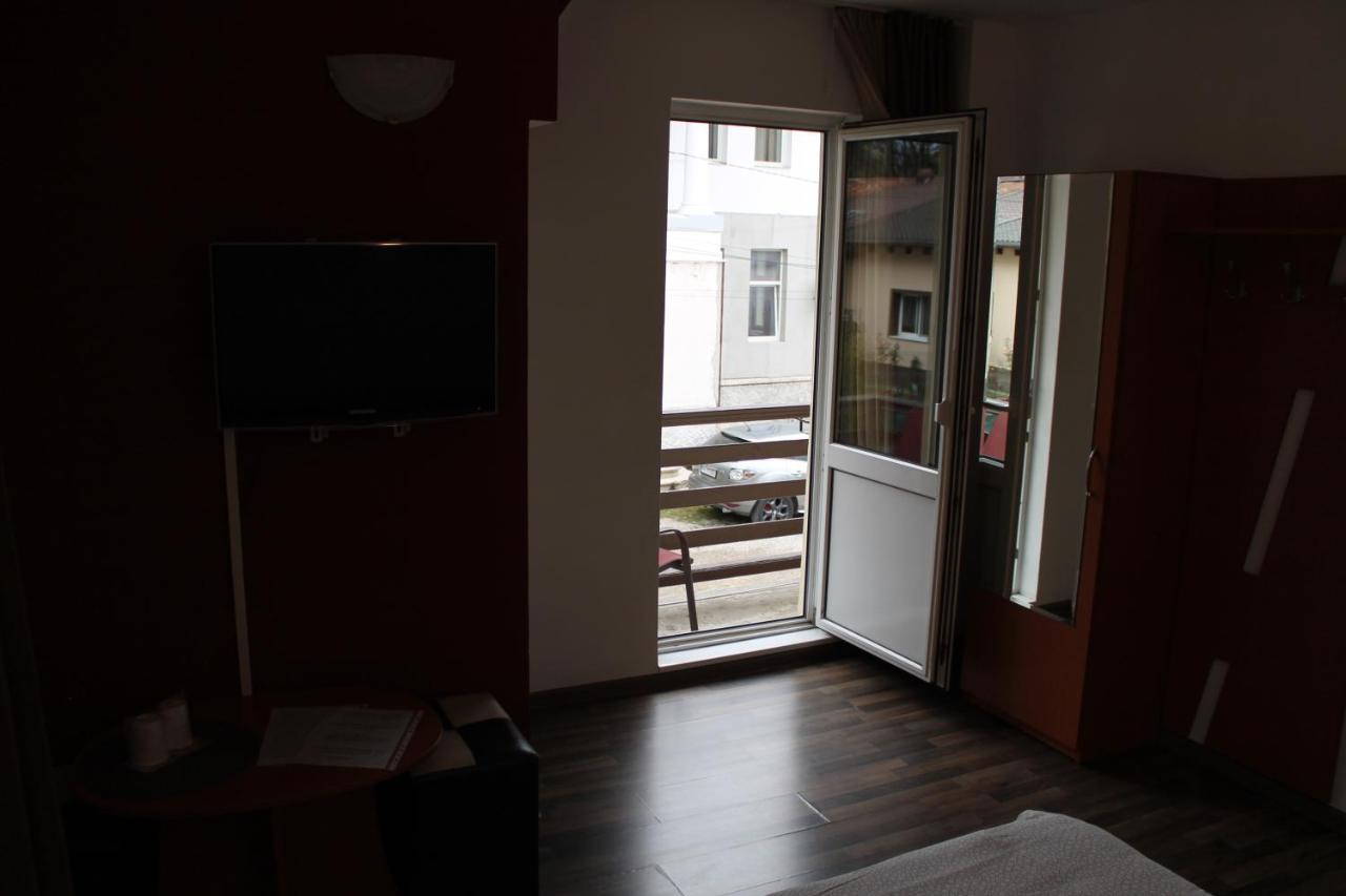 Casa Ta Pensiune Sinaia